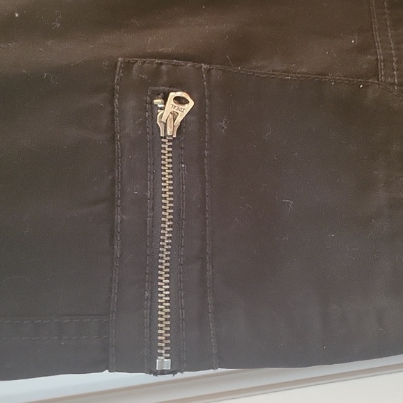 Loft black capri with zipper pocket 6 - Picture 4 of 11